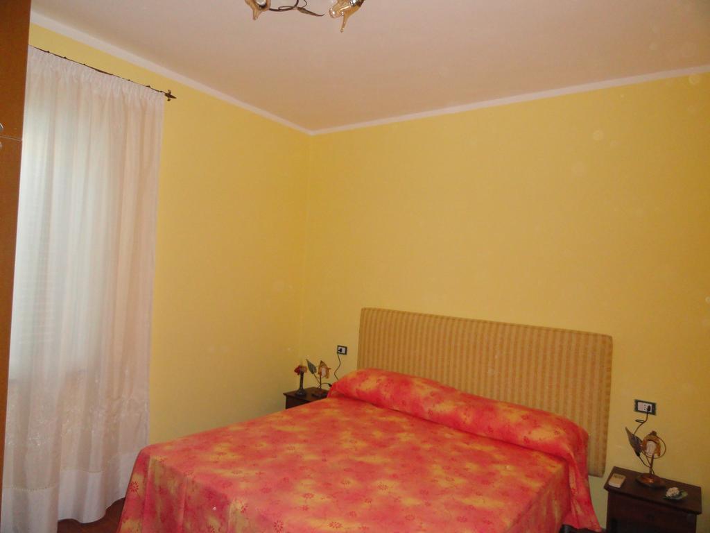 Chiaia Apartments Ponza Room photo